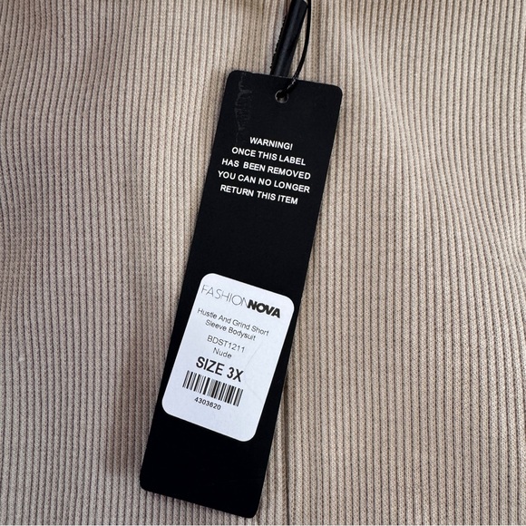 Fashion Nova NWT 3X women’s tan beige Cream Bodysuit short sleeves - Picture 4 of 9